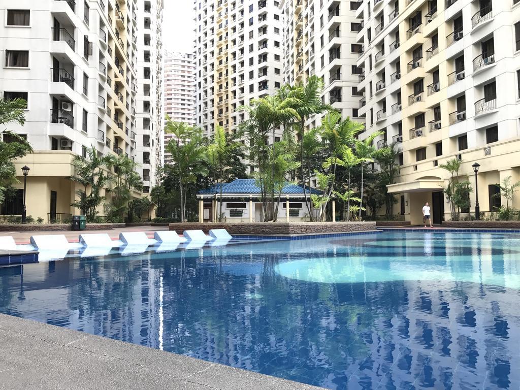 Forbestown Place At The Fort Bgc Тагуиг Стая снимка